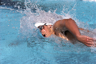 水泳はシェイプアップに効果的な運動